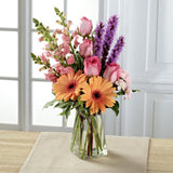 Blushing Invitations Bouquet