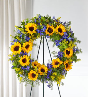 Item: S5347 Bright Rays Wreath