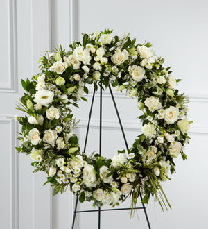Item: S8-4453 Splendor Wreath